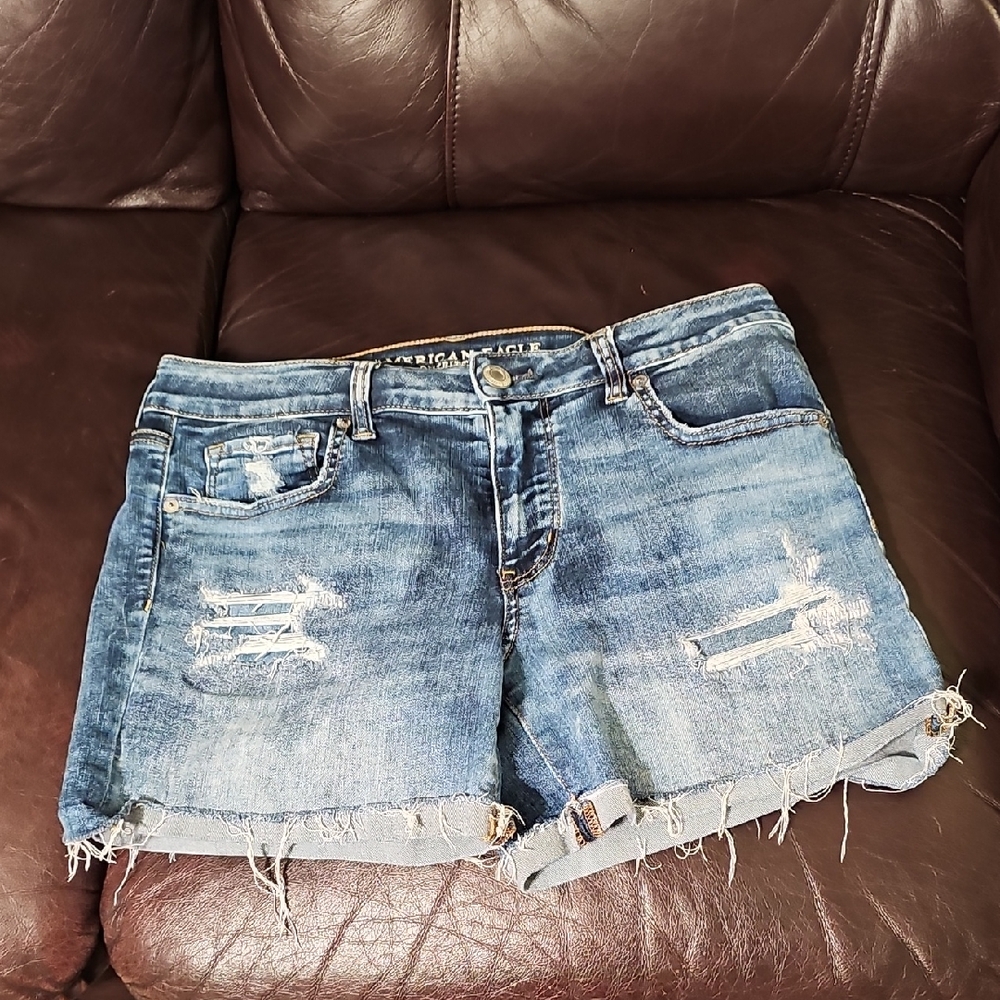 American Eagle Outfitters Women's Blue Denim Shorts